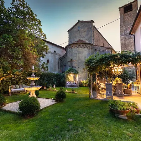 Amazing Near Villa Montecarlo